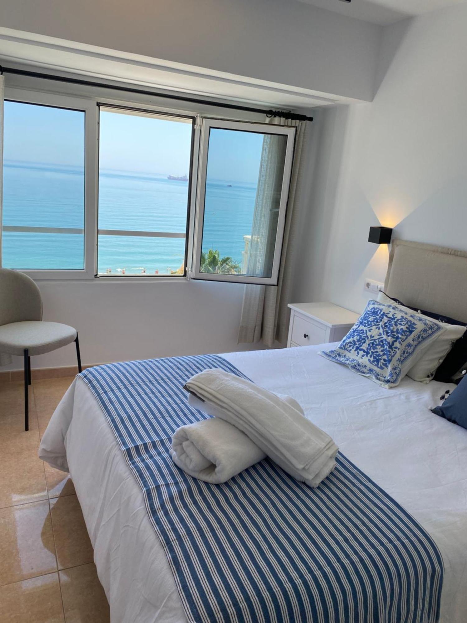 Con Terraza Vista Al Mar Malagueta Apartament Malaga